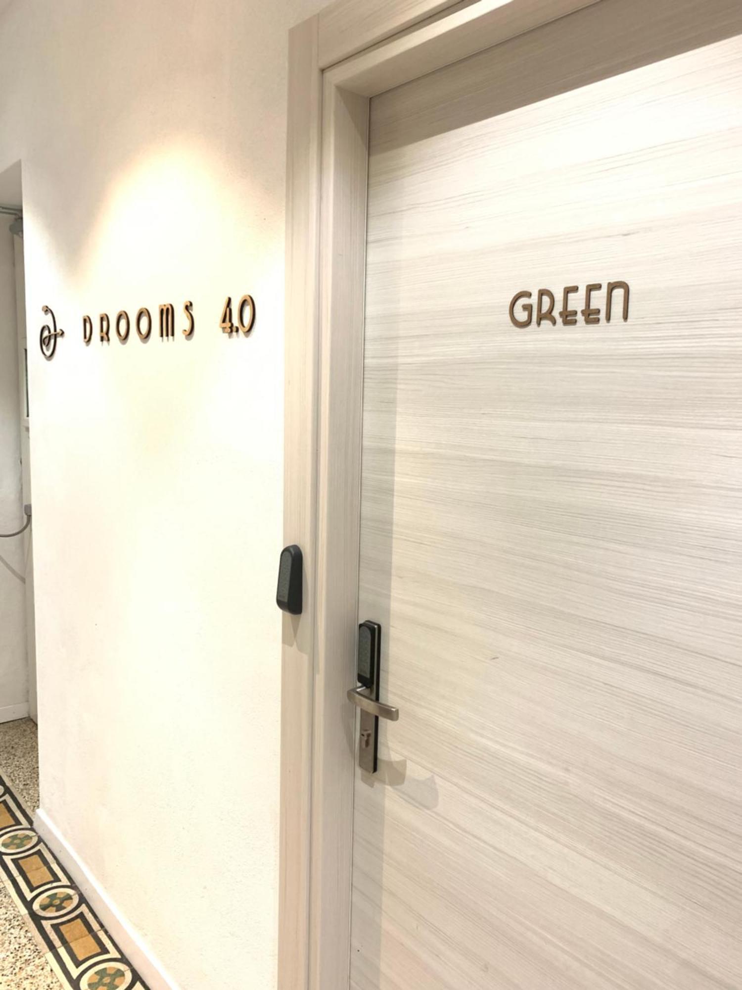 Drooms 4,0 Domotic Smart Self 24H,7 Vicino Treni Porta Susa E Centro Storico Turin Luaran gambar