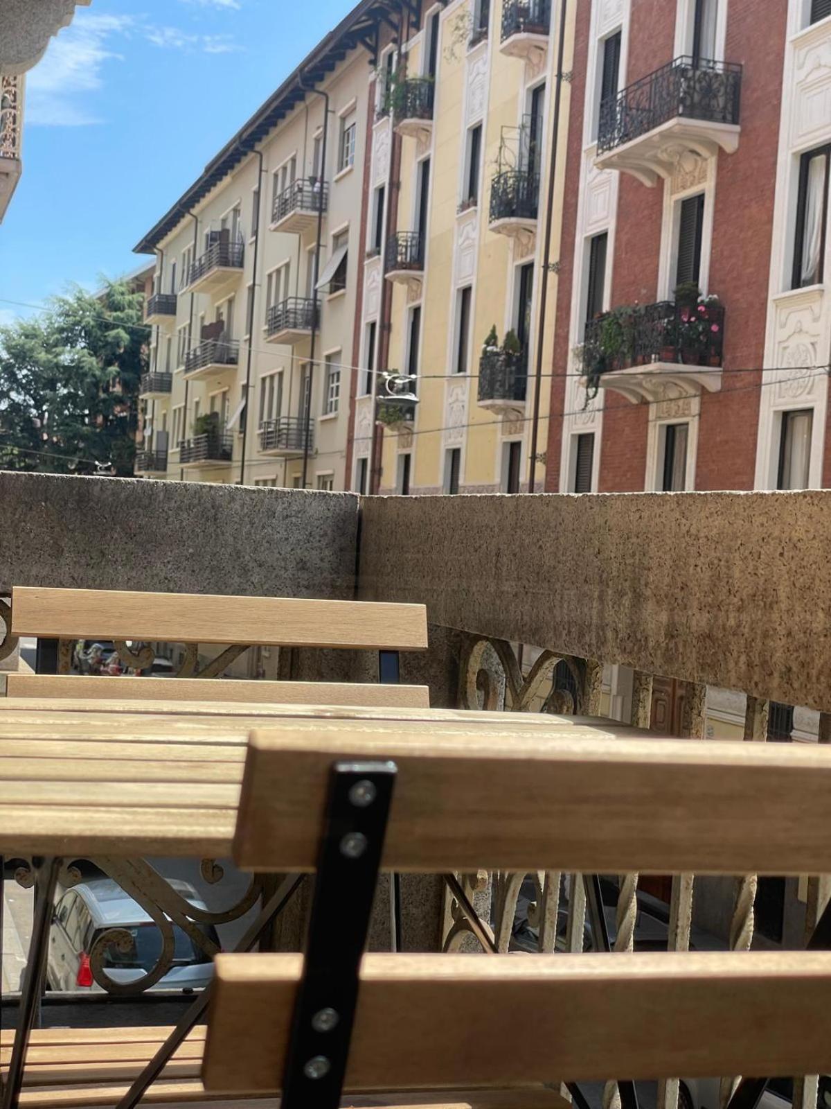 Drooms 4,0 Domotic Smart Self 24H,7 Vicino Treni Porta Susa E Centro Storico Turin Luaran gambar